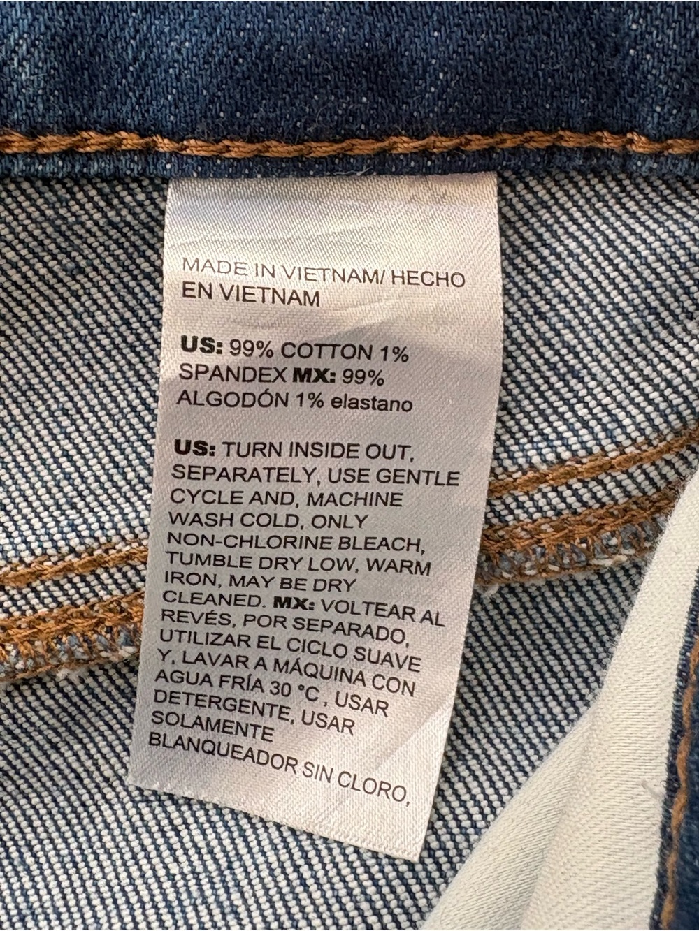 Chico’s Wide-Leg Cropped Jeans - Picture 6 of 9